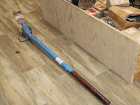 Deurenwipper. - afbeelding 1 van  2