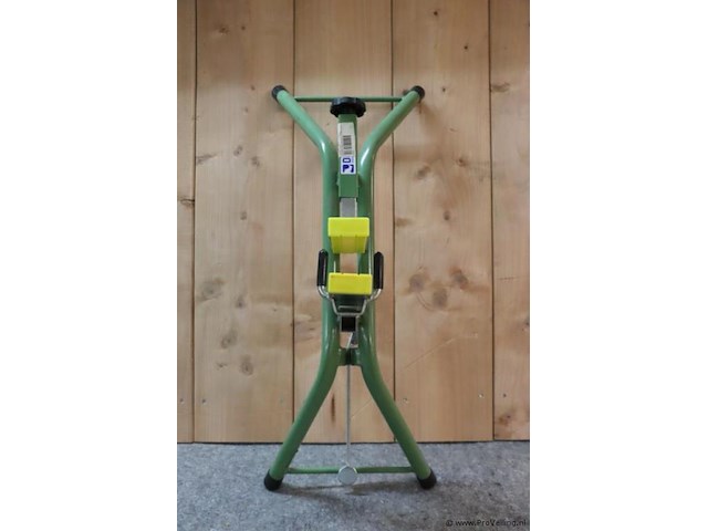 Deurklem voor het klemmen van deuren tijdens montage en bewerking - afbeelding 4 van  4