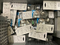 Deurstoppers en briefbusklep - afbeelding 13 van  24