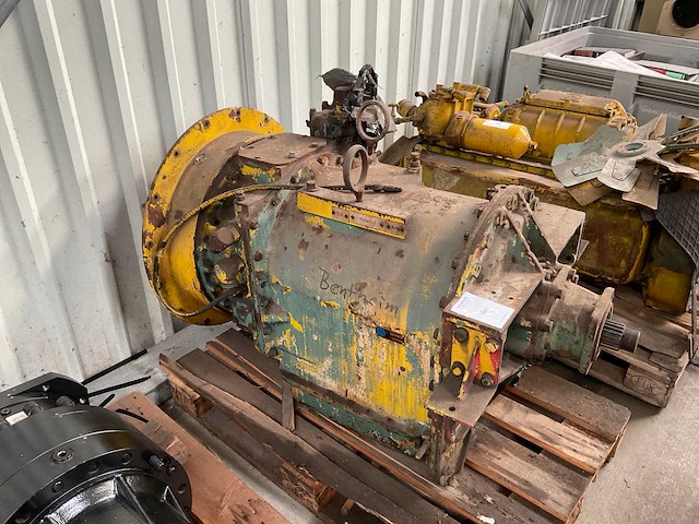 Deutag drilling transmissie - afbeelding 1 van  6