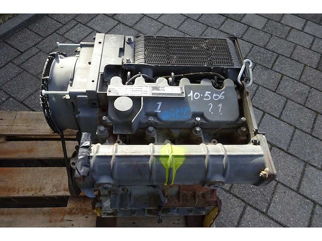 Deutz - fl3 1011f - dieselmotor - afbeelding 1 van  9