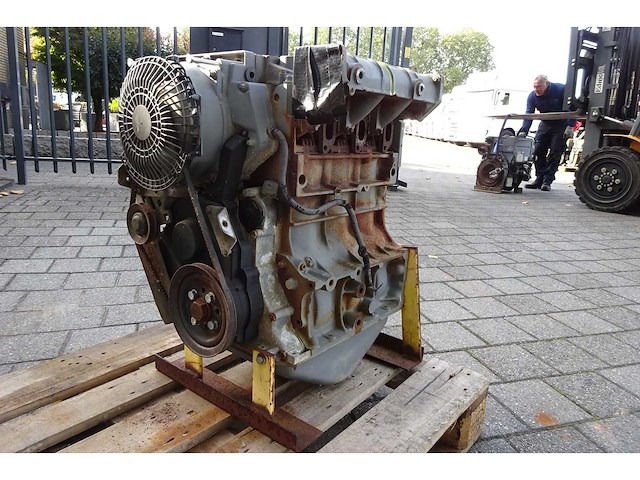 Deutz - fl3 1011f - dieselmotor - afbeelding 8 van  9