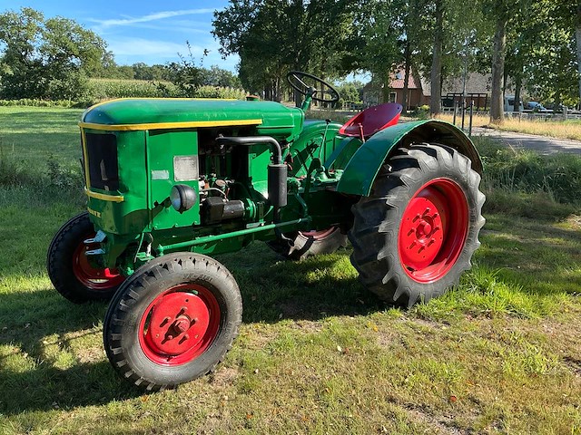 Deutz 514 tweewielaangedreven landbouwtractor - afbeelding 1 van  11