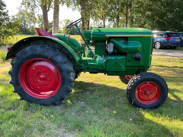Deutz 514 tweewielaangedreven landbouwtractor - afbeelding 5 van  11