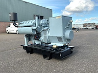 Deutz 8 cilinder f8l413f noodstroomaggregaat - afbeelding 12 van  17