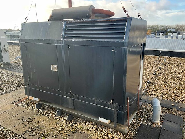 Deutz aggregaat met omkasting (50 kw) - afbeelding 1 van  23