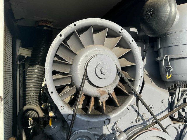 Deutz aggregaat met omkasting (50 kw) - afbeelding 23 van  23