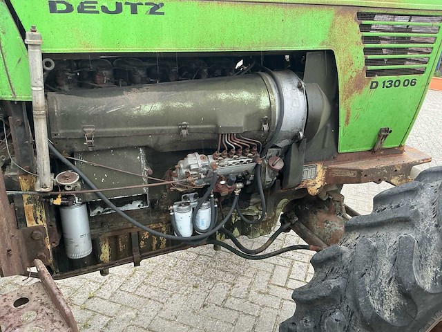 Deutz d13006s vierwielaangedreven landbouwtractor - afbeelding 17 van  33