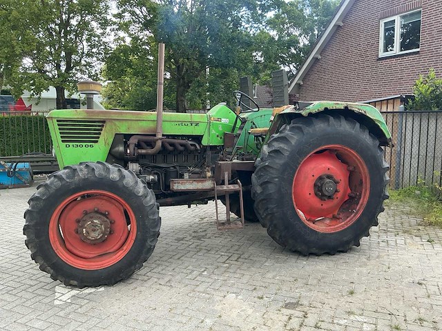Deutz d13006s vierwielaangedreven landbouwtractor - afbeelding 12 van  33