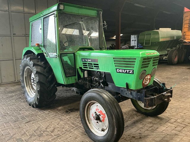 Deutz d7206 oldtimer tractor - afbeelding 15 van  21