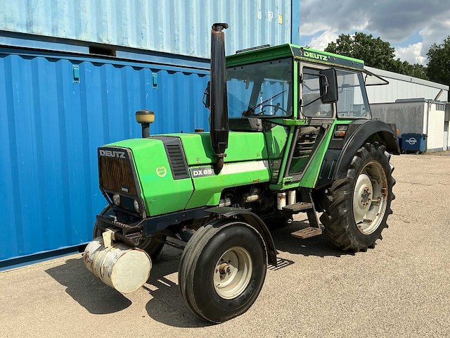 Deutz dx85 tweewielaangedreven landbouwtractor - afbeelding 12 van  30