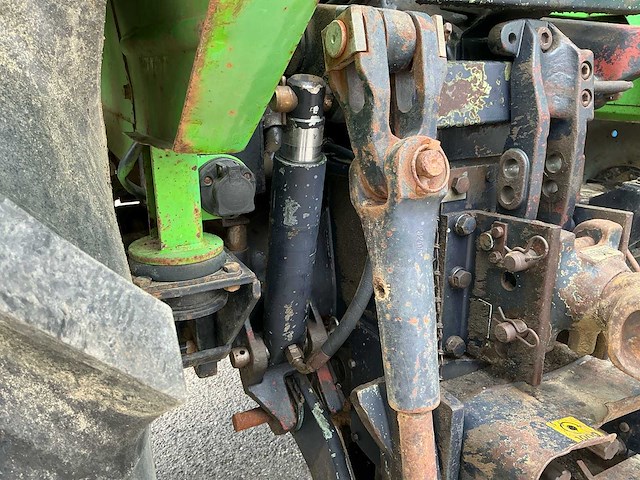 Deutz dx85 tweewielaangedreven landbouwtractor - afbeelding 21 van  30