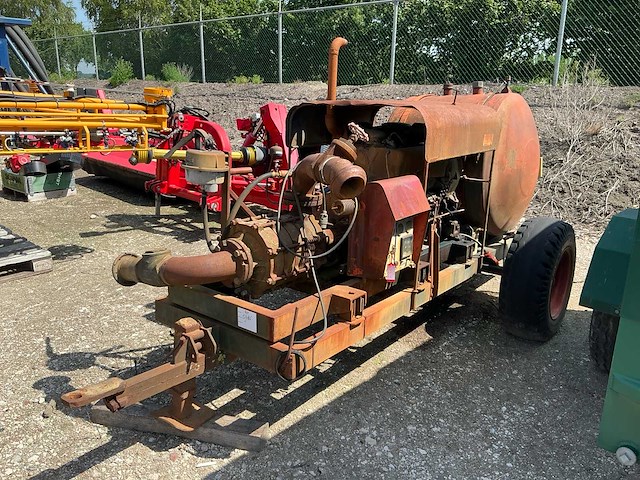 Deutz f31.912 beregeningsmotor - afbeelding 1 van  9