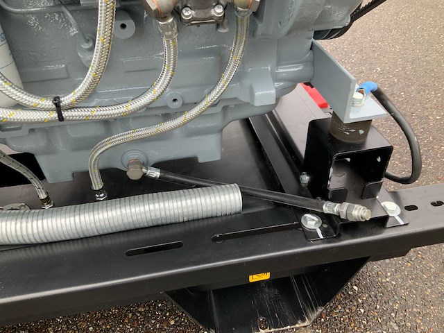Deutz f3l912 noodstroomaggregaat - afbeelding 3 van  9