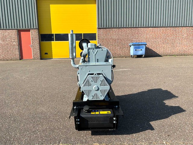 Deutz f3l912 noodstroomaggregaat - afbeelding 3 van  6