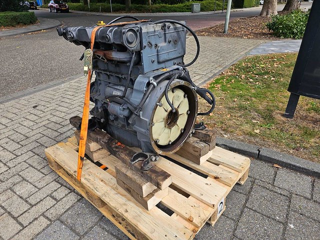 Deutz f4l 2011 - dieselmotor - afbeelding 3 van  8