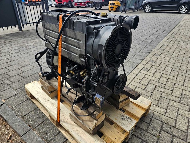 Deutz f4l 2011 - dieselmotor - afbeelding 7 van  8