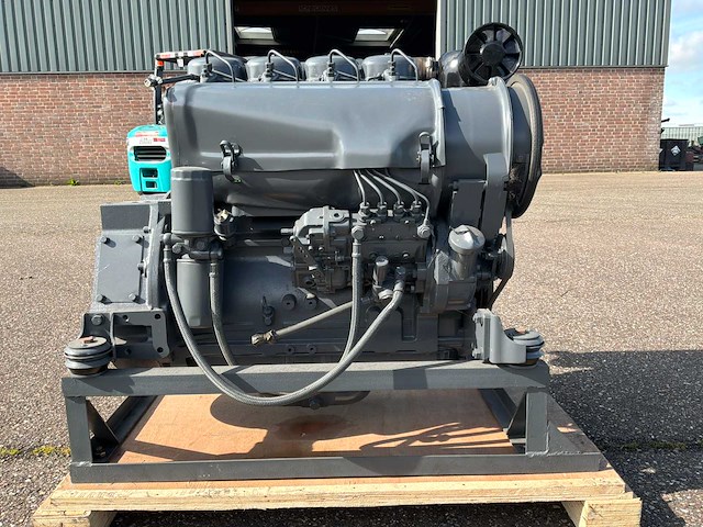 Deutz f4l912 dieselmotor - afbeelding 1 van  10