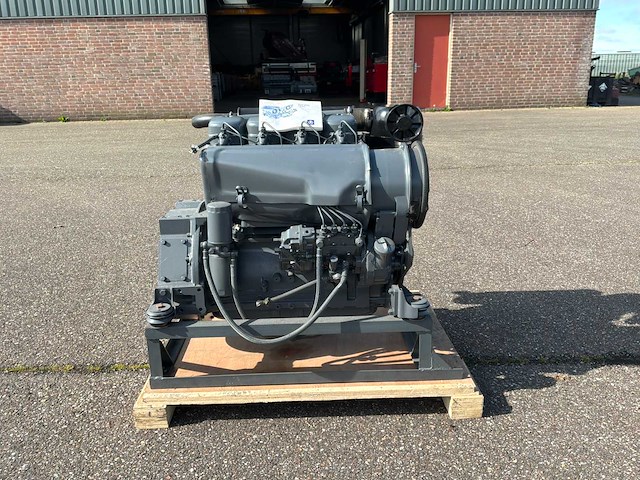 Deutz f4l912 dieselmotor - afbeelding 9 van  10