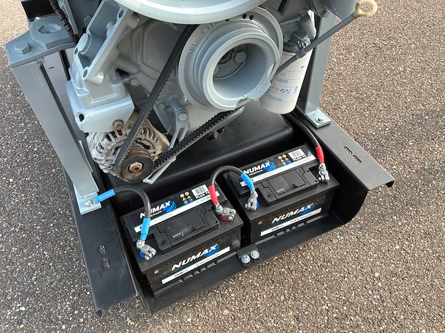 Deutz f6l413v noodstroomaggregaat - afbeelding 7 van  18