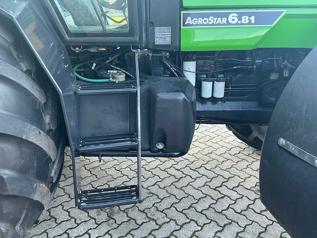 Deutz-fahr - 1994 - agrostar 6.81 - vierwielaangedreven landbouwtractor - afbeelding 4 van  57