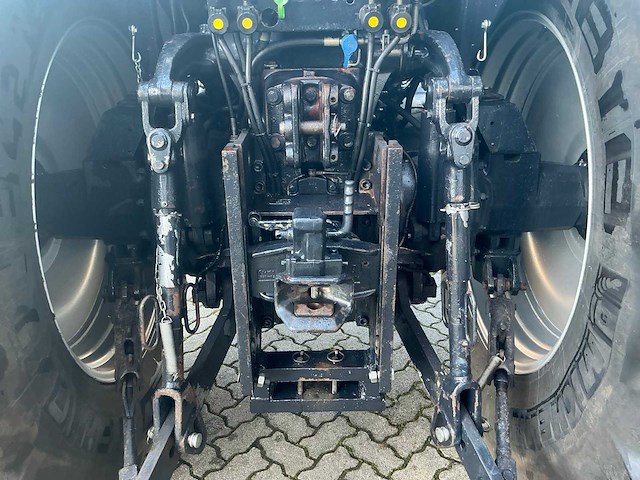 Deutz-fahr - 1994 - agrostar 6.81 - vierwielaangedreven landbouwtractor - afbeelding 24 van  57