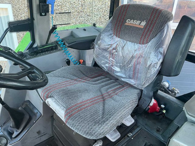 Deutz-fahr - 1994 - agrostar 6.81 - vierwielaangedreven landbouwtractor - afbeelding 38 van  57