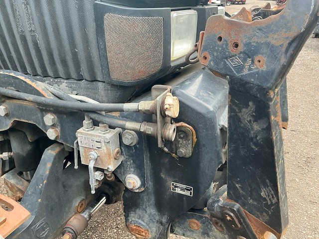 Deutz-fahr - 2001 - argotron 120 - vierwielaangedreven landbouwtractor - afbeelding 10 van  71