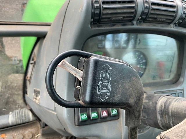 Deutz-fahr - 2001 - argotron 120 - vierwielaangedreven landbouwtractor - afbeelding 36 van  71