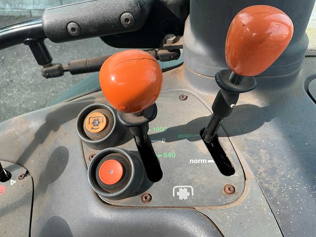 Deutz-fahr - 2001 - argotron 120 - vierwielaangedreven landbouwtractor - afbeelding 49 van  71