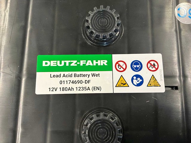 Deutz-fahr 12v accu (5x) - afbeelding 2 van  4