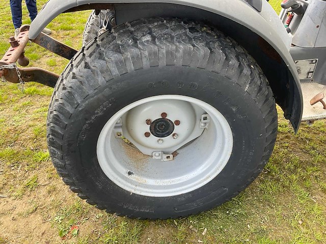 Deutz-fahr agrokid 30 2-wd smalspoor- en compacttractor - afbeelding 4 van  19