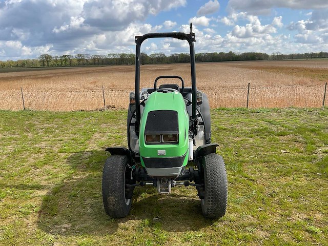 Deutz-fahr agrokid 30 2-wd smalspoor- en compacttractor - afbeelding 12 van  19