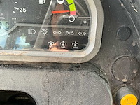Deutz fahr agroplus 100 vierwielaangedreven landbouwtractor - afbeelding 27 van  35