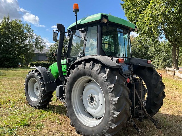 Deutz fahr agroplus 100 vierwielaangedreven landbouwtractor - afbeelding 34 van  35