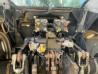 Deutz fahr agroplus 100 vierwielaangedreven landbouwtractor - afbeelding 10 van  35