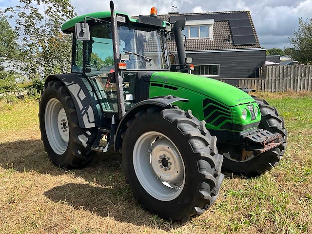 Deutz fahr agroplus 100 vierwielaangedreven landbouwtractor - afbeelding 30 van  35