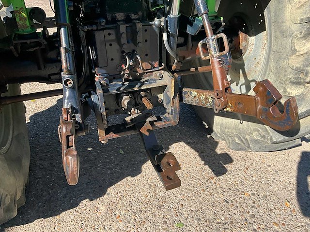Deutz-fahr dx 6.50 vierwielaangedreven landbouwtractor - afbeelding 17 van  40