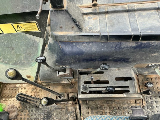 Deutz-fahr dx145 vierwielaangedreven landbouwtractor - afbeelding 10 van  16