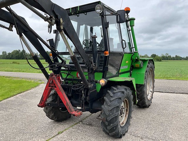Deutz-fahr intrac 2004 vierwielaangedreven landbouwtractor - afbeelding 2 van  40