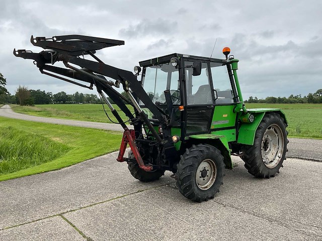 Deutz-fahr intrac 2004 vierwielaangedreven landbouwtractor - afbeelding 1 van  40