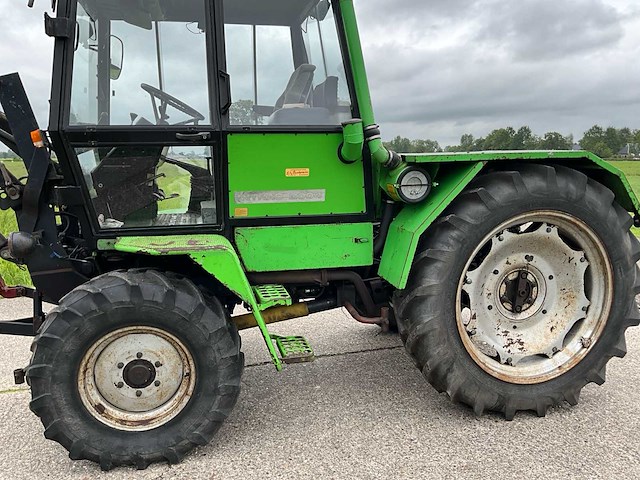 Deutz-fahr intrac 2004 vierwielaangedreven landbouwtractor - afbeelding 16 van  40
