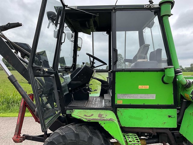 Deutz-fahr intrac 2004 vierwielaangedreven landbouwtractor - afbeelding 23 van  40