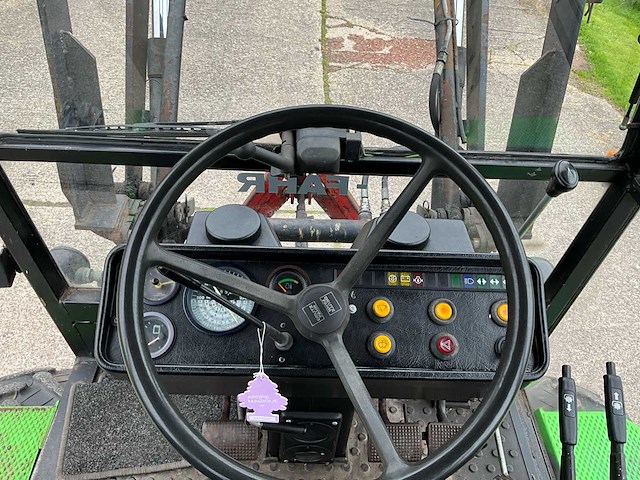 Deutz-fahr intrac 2004 vierwielaangedreven landbouwtractor - afbeelding 30 van  40