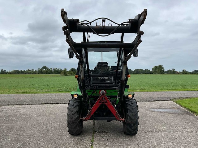 Deutz-fahr intrac 2004 vierwielaangedreven landbouwtractor - afbeelding 22 van  40