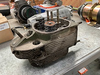 Deutz fl912 cilinder kop (3x) - afbeelding 2 van  5