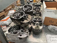 Deutz fl912 cilinderkop (13x) - afbeelding 5 van  6