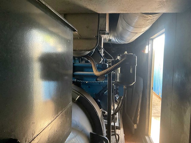 Deutz mwm / anton piller nkt 2500-4s stroomaggregaat (2500 kva) - afbeelding 2 van  18