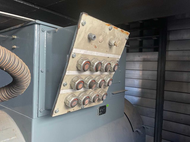 Deutz mwm / anton piller nkt 2500-4s stroomaggregaat (2500 kva) - afbeelding 16 van  18