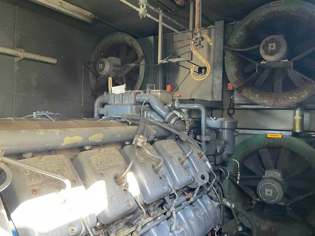 Deutz mwm / anton piller nkt 2500-4s stroomaggregaat (2500 kva) - afbeelding 8 van  21